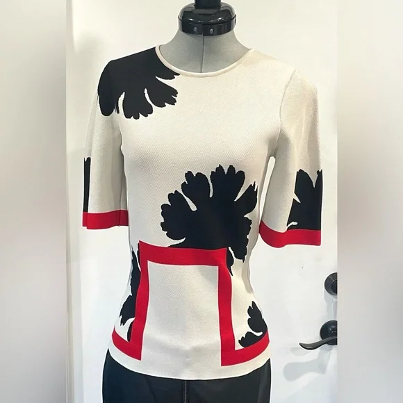 Alexander McQueen white Intarsia knit top, size S, Red/black, EUC - Picture 7 of 14